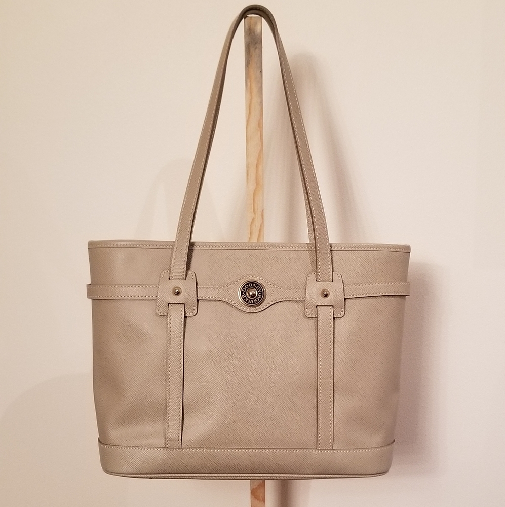 Dooney Bourke Shoulder Purse Bag